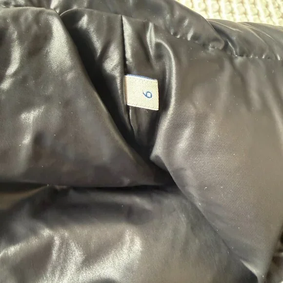 Moncler Women's Ghany Black Down Vest (Size 3XL Near Pefect Condition) - Picture 12 of 16